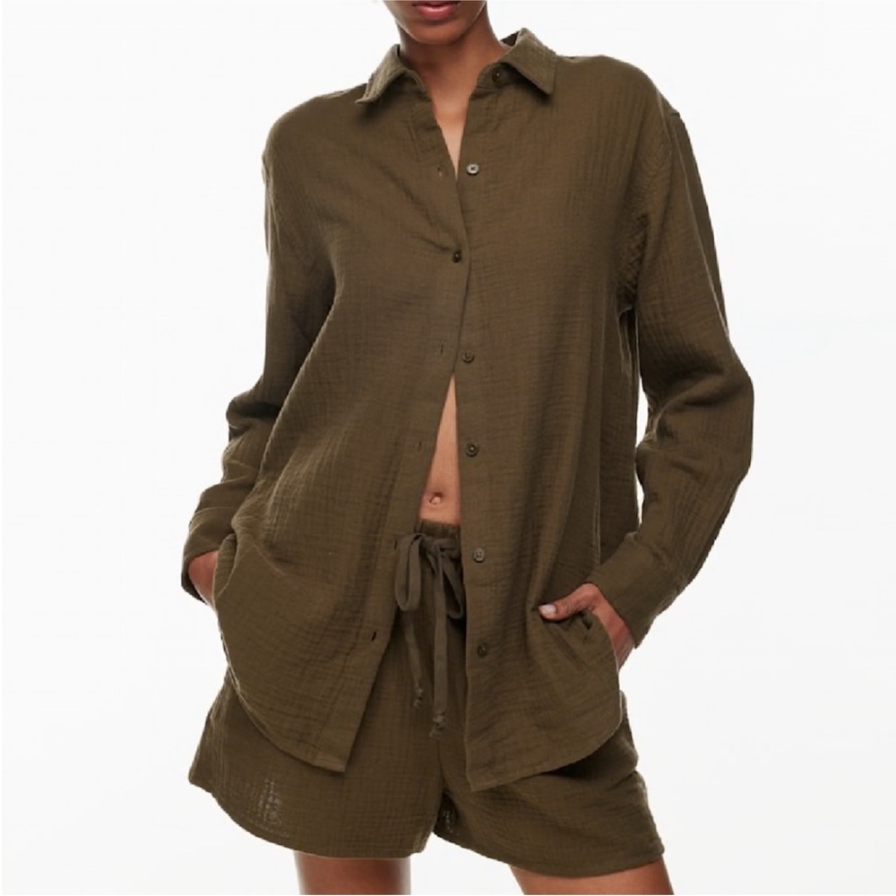 Aritzia Little Moon Sail Shirt